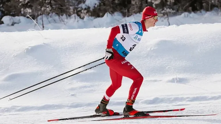 FIS пока не планирует допускать российских лыжников к соревнованиям