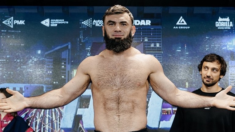 Вагабов нокаутировал Смирнова в первом раунде на турнире RCC Fair Fight 29